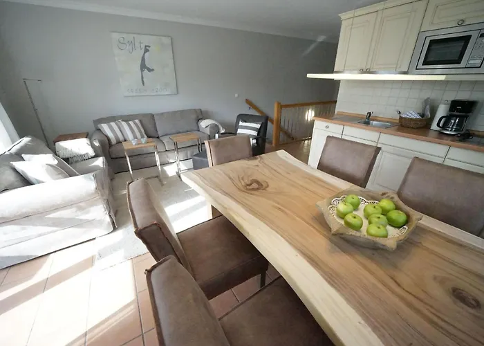 Helle Mit Sonniger Terrasse By Interhome Lejlighed *